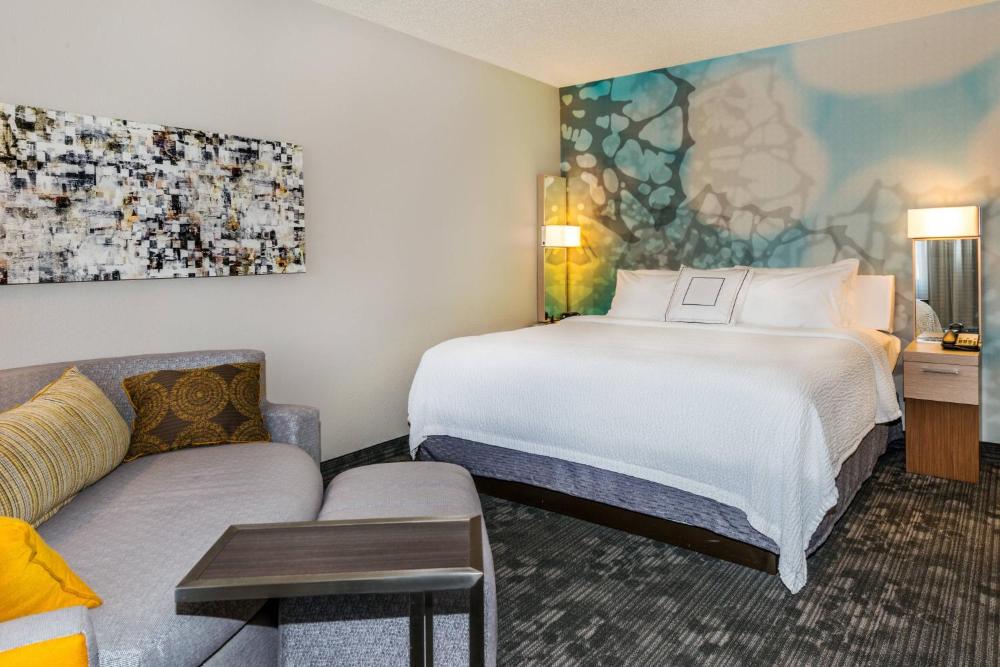King Room with Sofa Bed interior